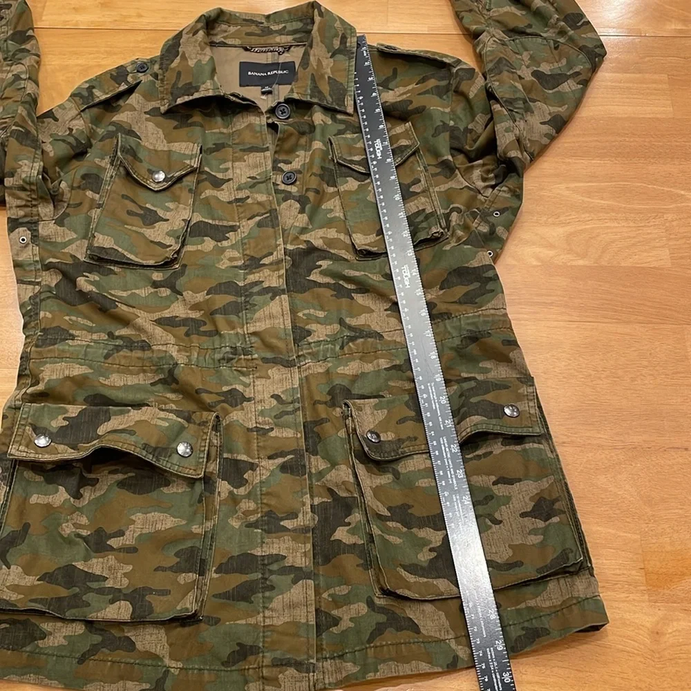 Banana Republic Men’s Army Camo 4 Pocket Jacket Medium Button Down Military Coat